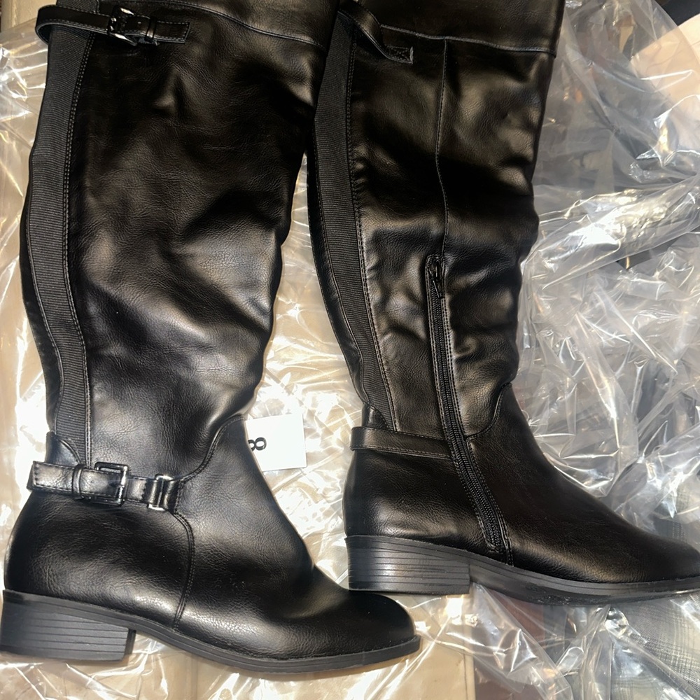 Elegant Black Women's Boots